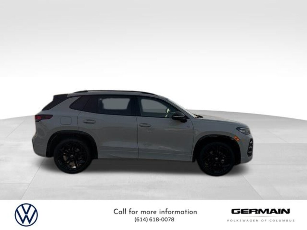 New 2025 Volkswagen Tiguan 2.0T SE R-Line Black SUV