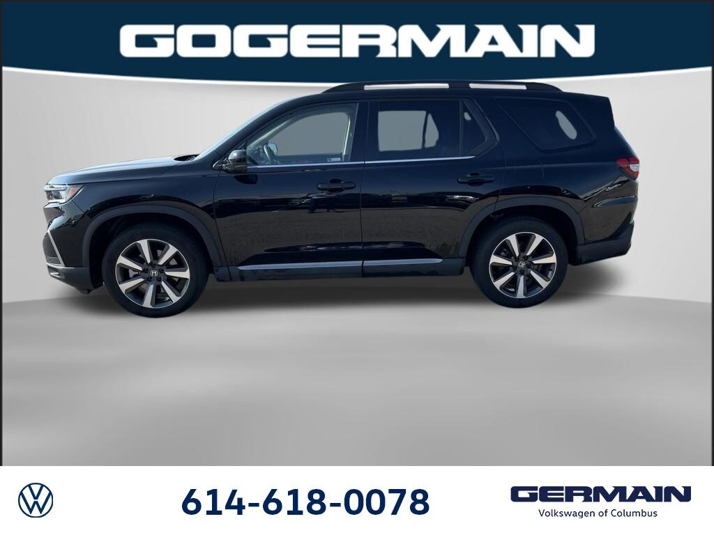 Used 2025 Honda Pilot Touring SUV