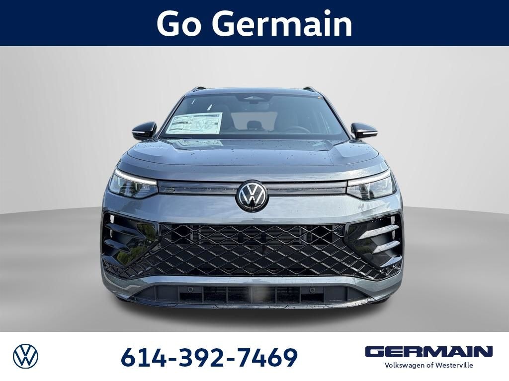 New 2026 Volkswagen Tiguan 2.0T SE R-Line Black SUV