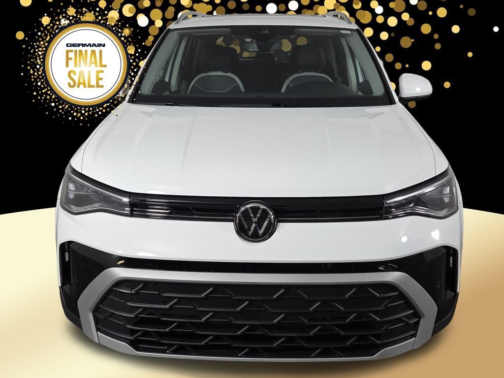 Certified 2025 Volkswagen Taos 1.5T SE SUV