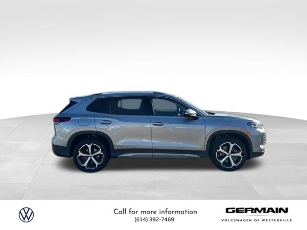 New 2025 Volkswagen Tiguan 2.0T SE SUV