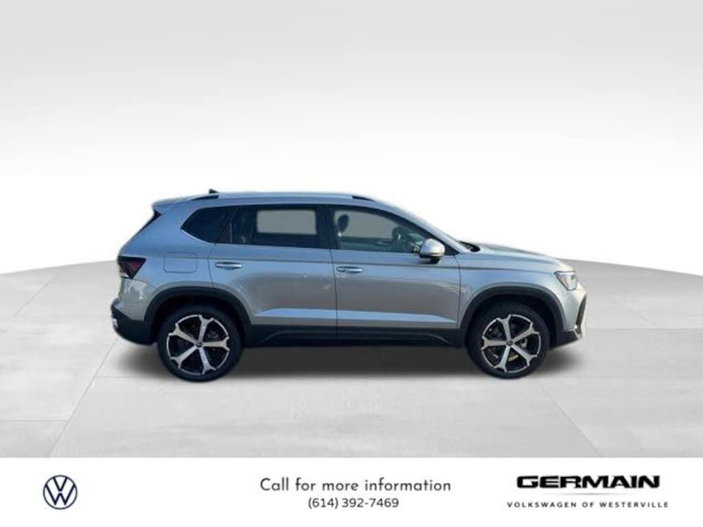 New 2025 Volkswagen Taos 1.5T SEL SUV