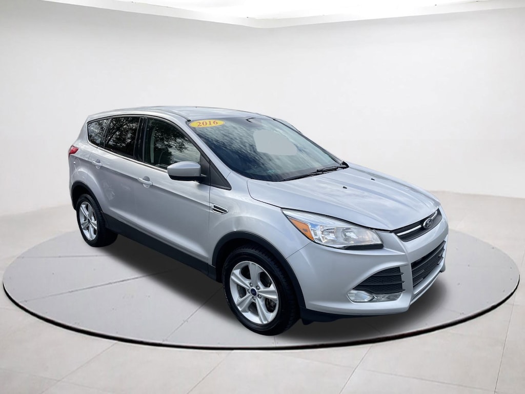 Used 2016 Ford Escape SE SUV