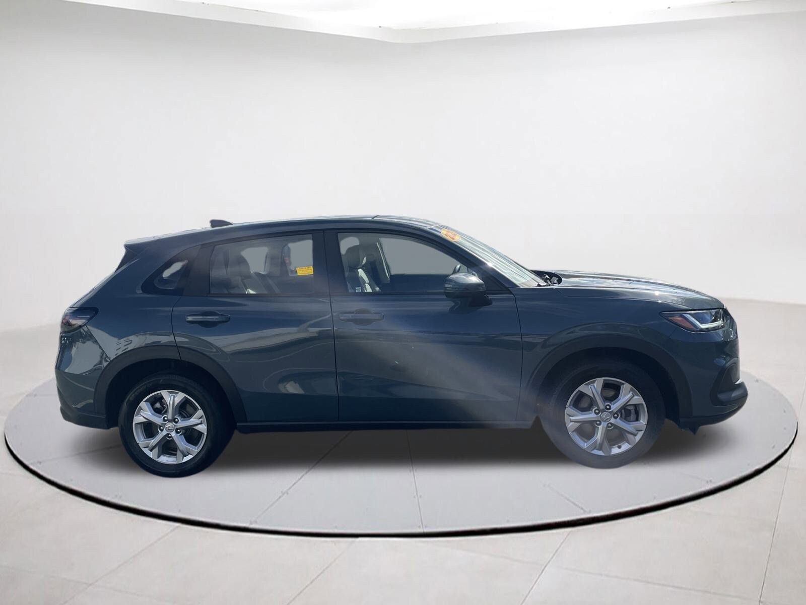 2023 Honda HR-V LX photo 4