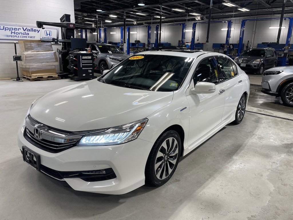 Used 2017 Honda Accord Hybrid Touring Sedan