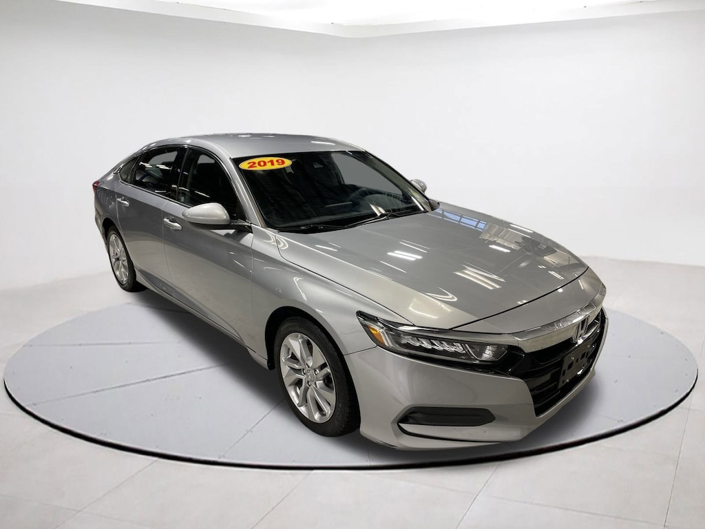 Used 2019 Honda Accord LX Sedan
