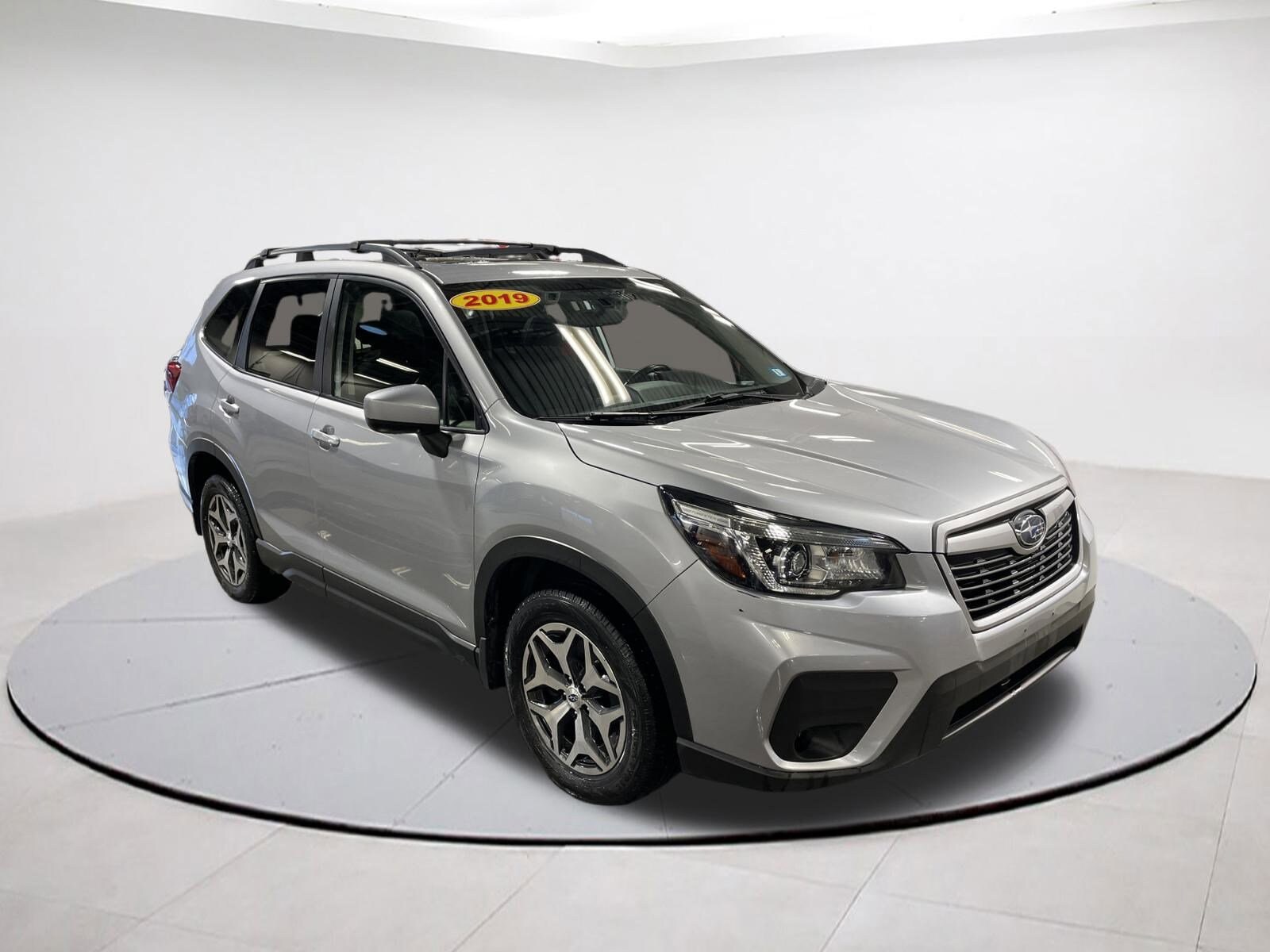 2019 Subaru Forester Premium photo 4