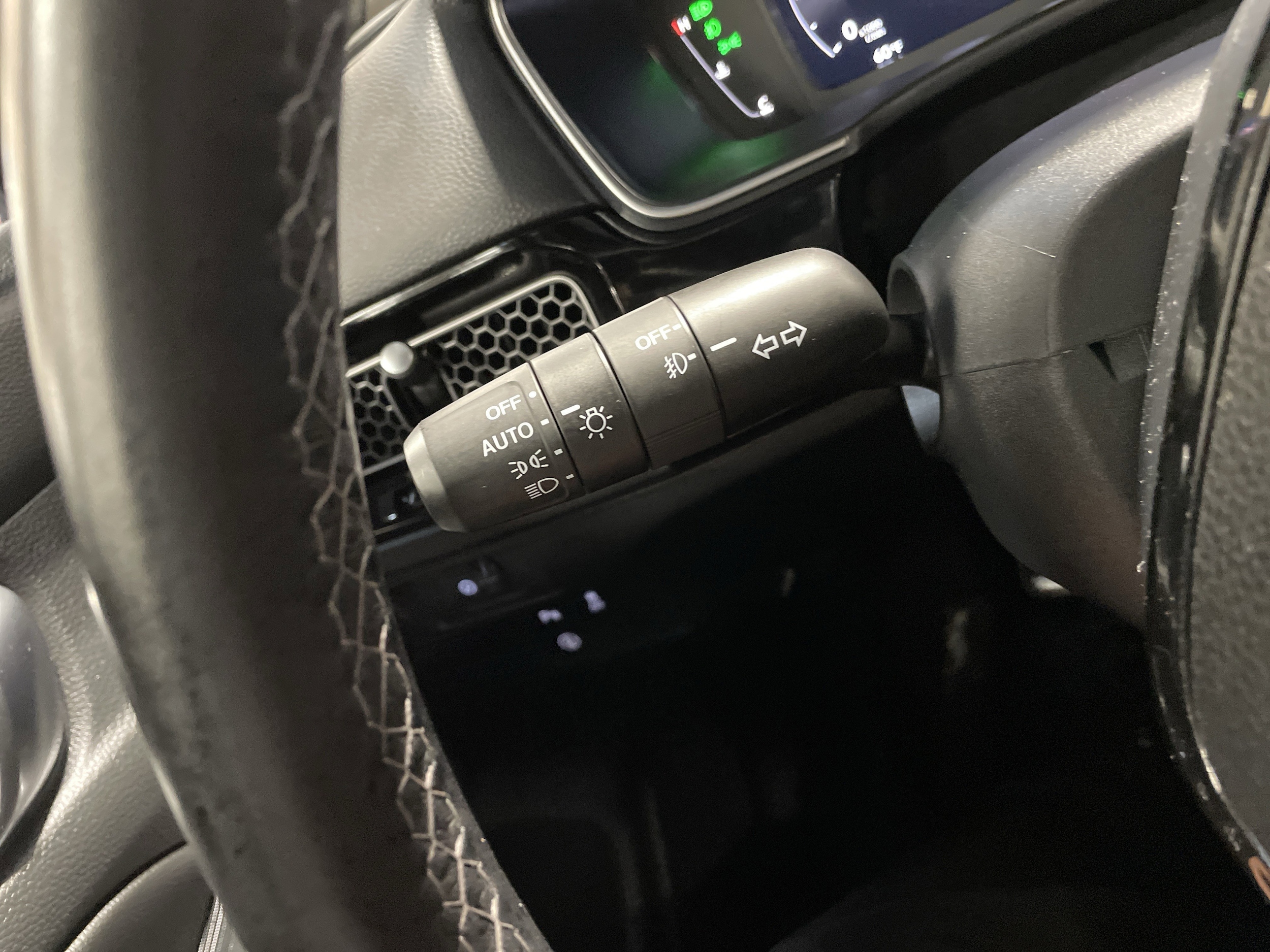 2023 Honda Civic Hatchback Sport Touring - Photo 29