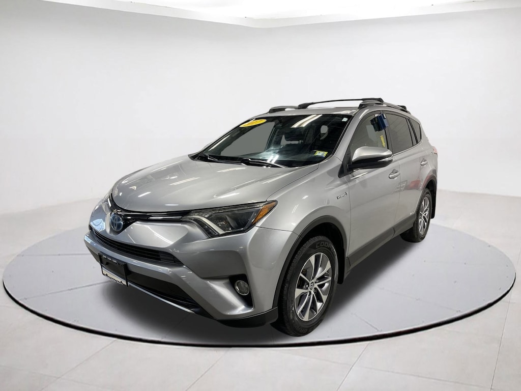 Used 2017 Toyota RAV4 Hybrid XLE SUV