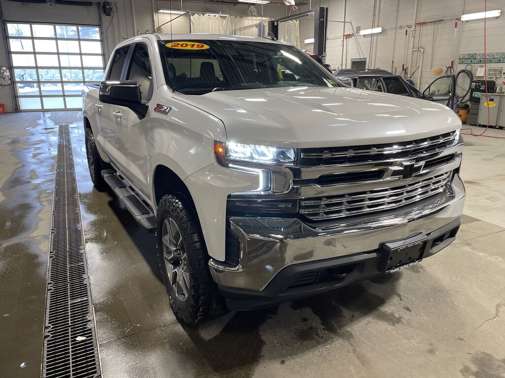 Used 2019 Chevrolet Silverado 1500 LT Truck Crew Cab