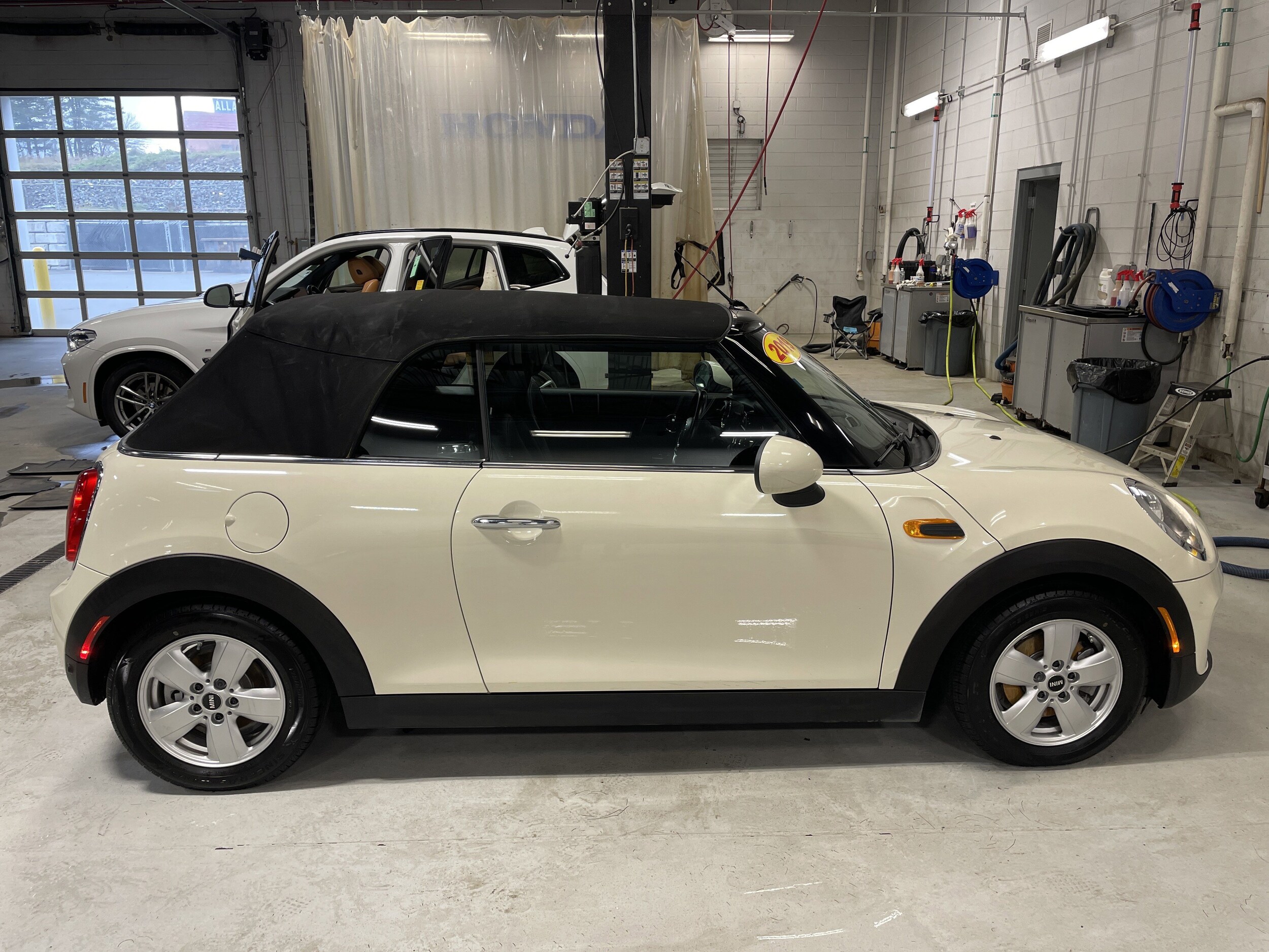2019 Mini Cooper Convertible photo 4