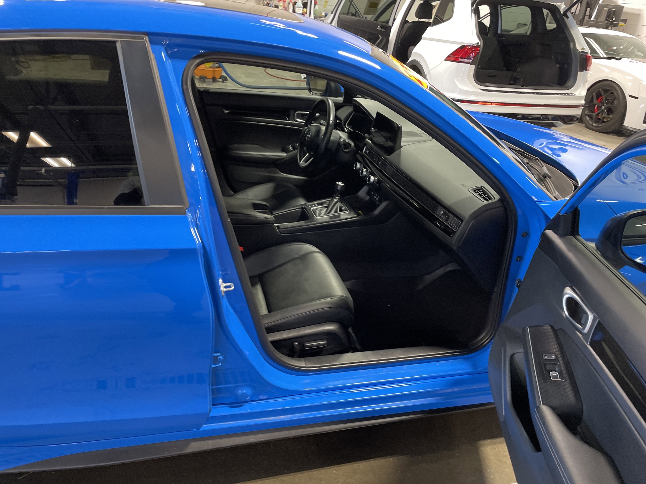 2023 Honda Civic Hatchback Sport Touring - Photo 17