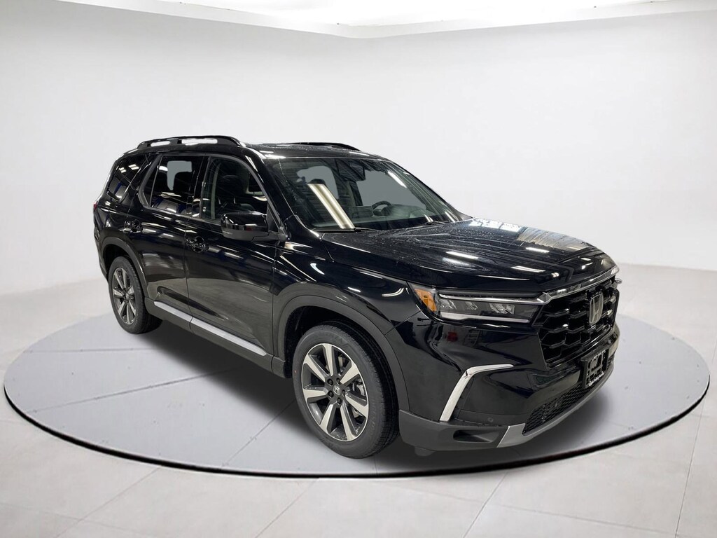 New 2025 Honda Pilot Touring SUV