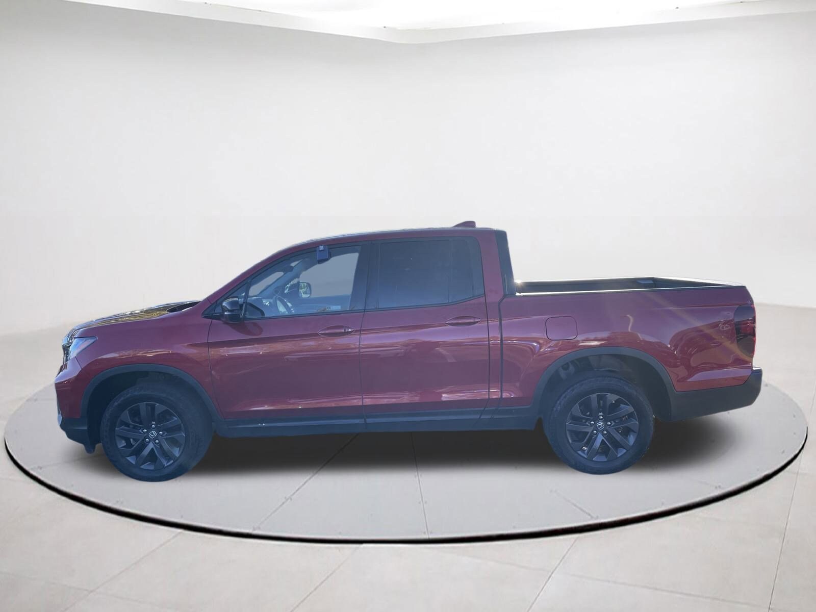 2023 Honda Ridgeline Sport photo 3