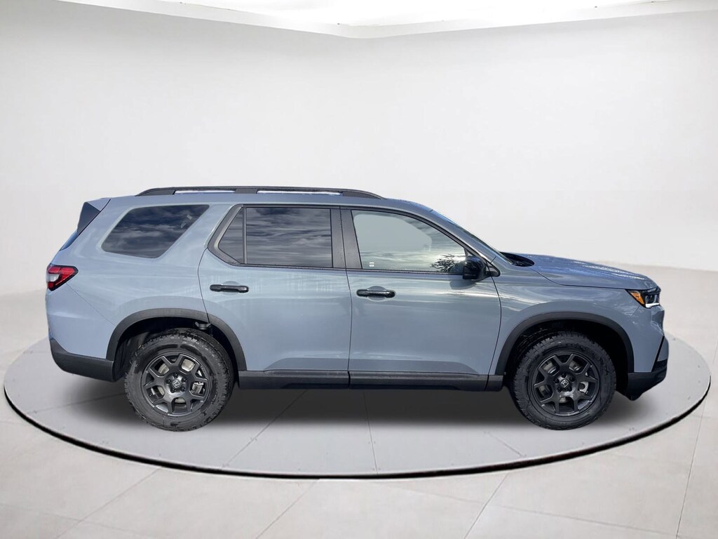 New 2025 Honda Pilot TrailSport SUV