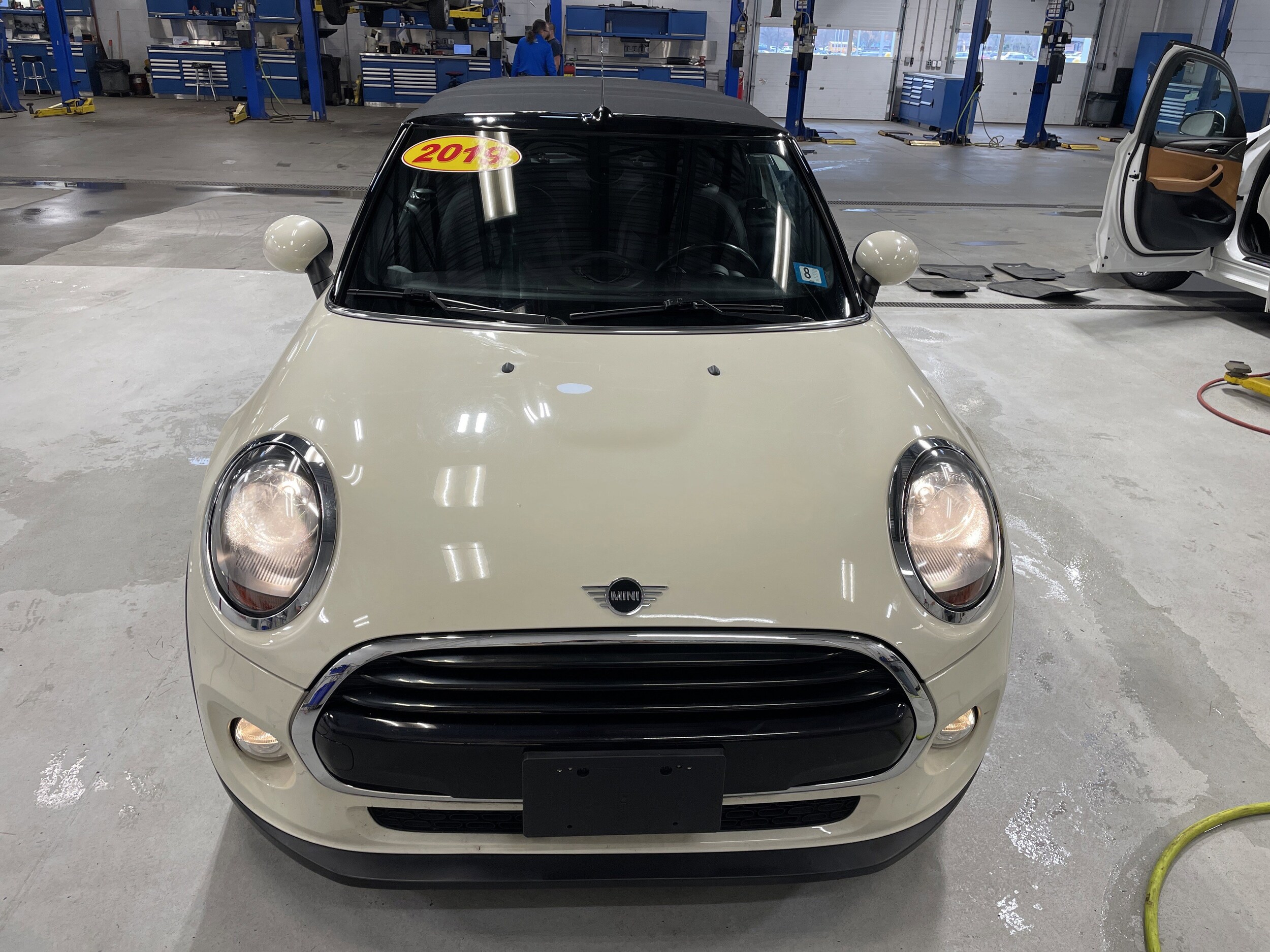 2019 Mini Cooper Convertible photo 2