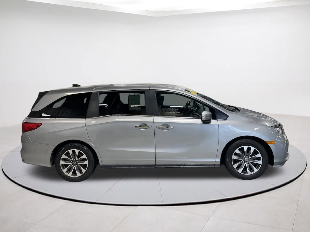 Used 2022 Honda Odyssey EX-L Van