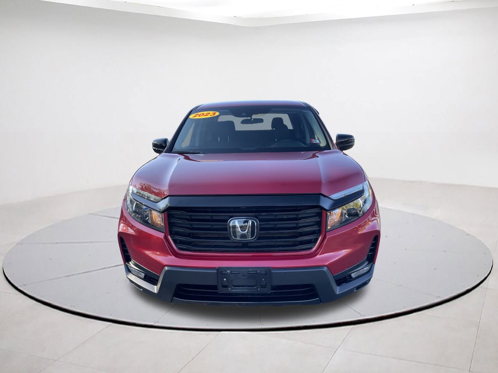2023 Honda Ridgeline Sport photo 2