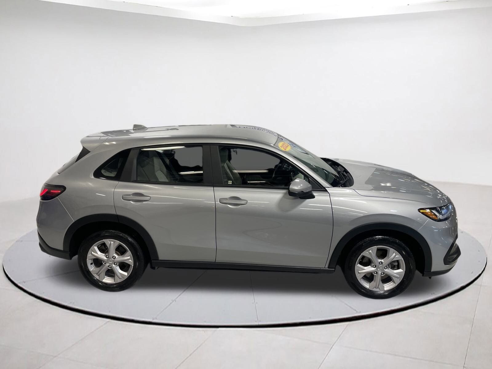 2023 Honda HR-V LX photo 4