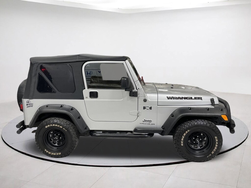 Used 2004 Jeep Wrangler X SUV