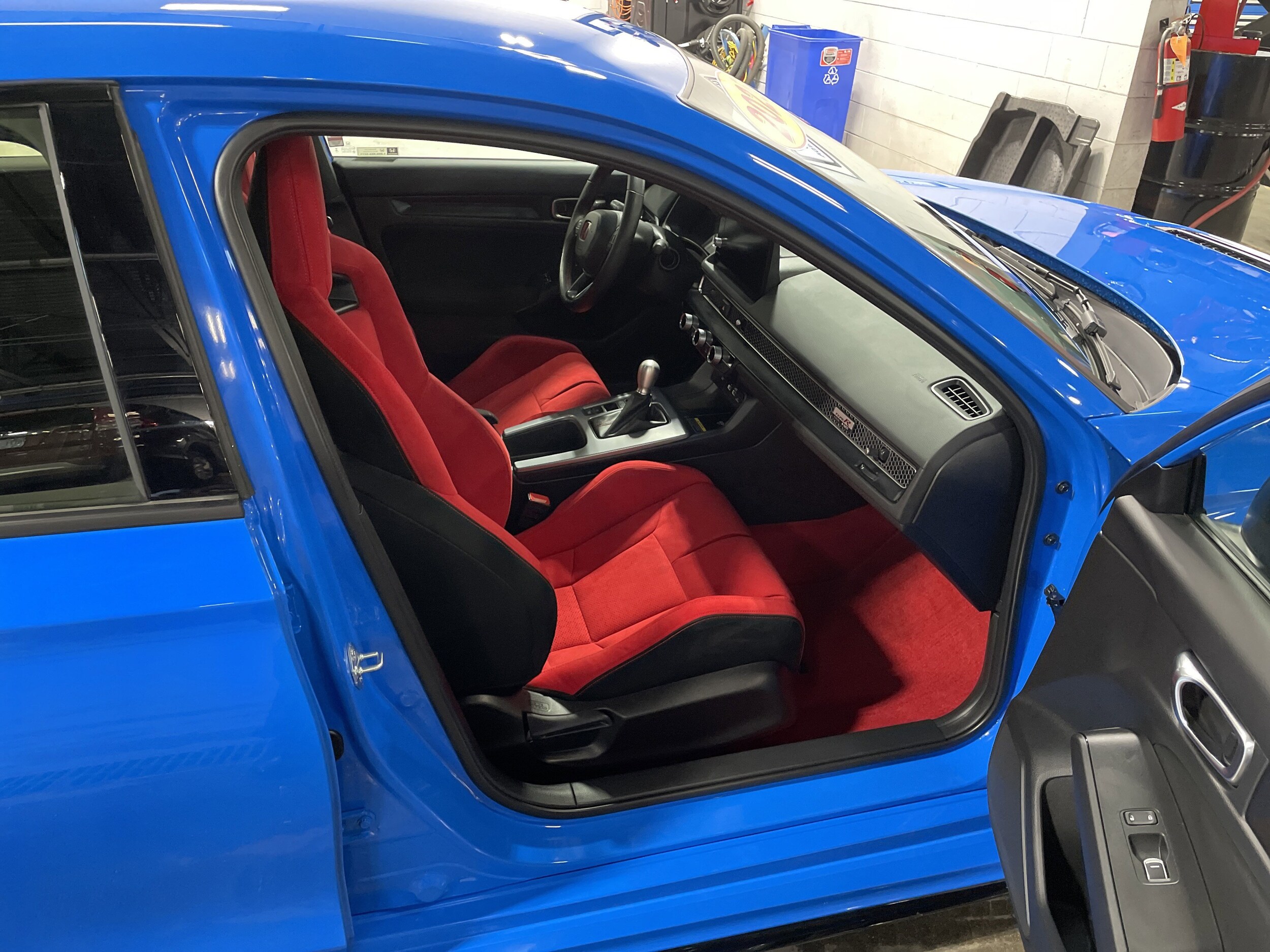 2025 Honda Civic Hatchback Type-R - Photo 17