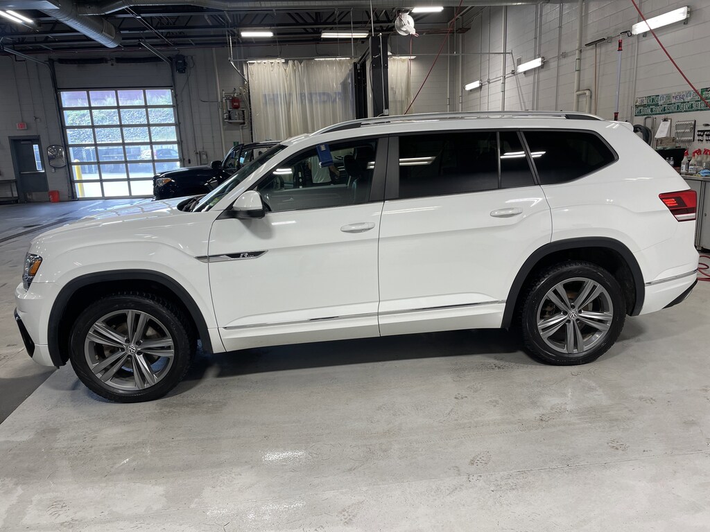 Used 2019 Volkswagen Atlas 3.6L V6 SE w/Technology R-Line 4MOTION SUV