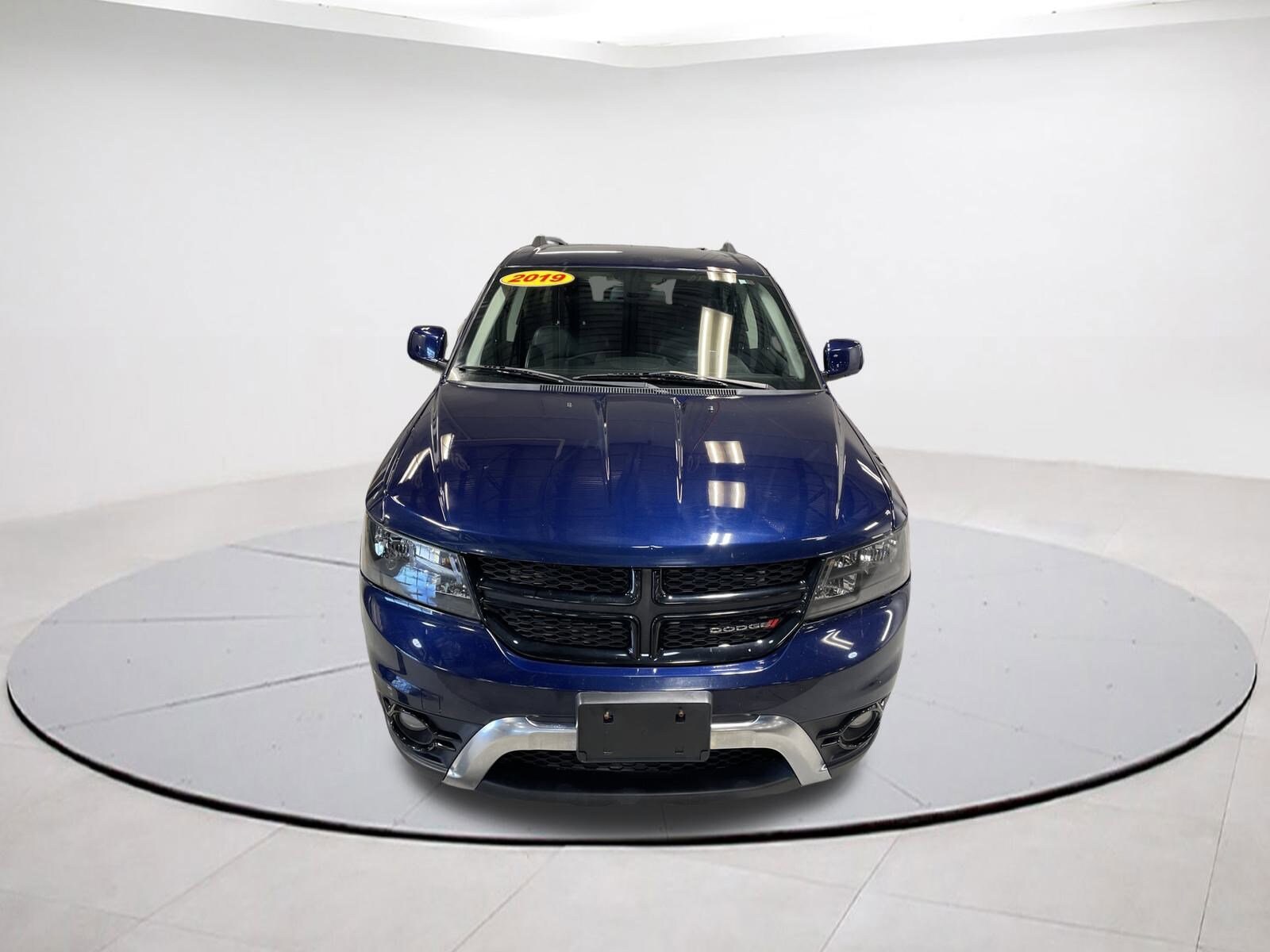 2019 Dodge Journey Crossroad photo 2