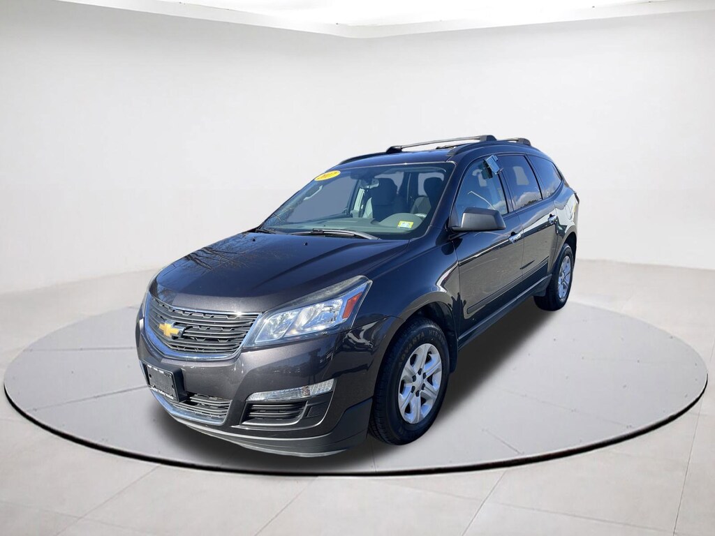 Used 2017 Chevrolet Traverse LS SUV