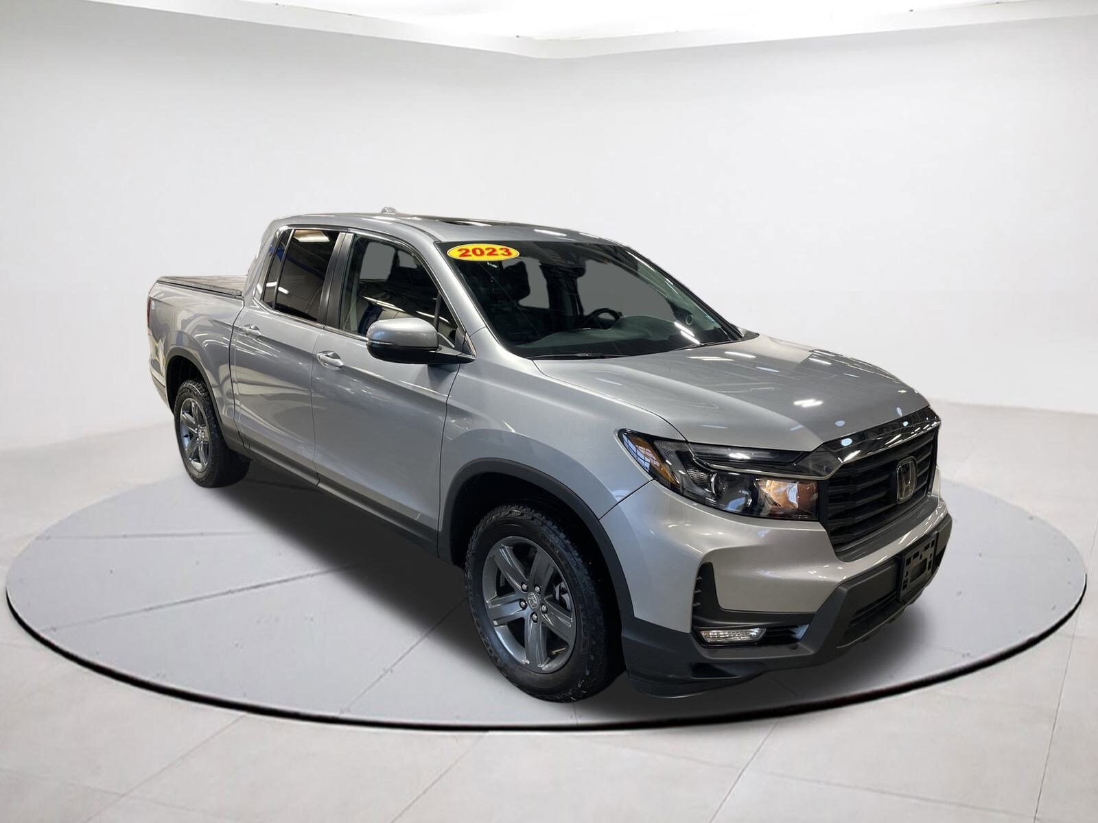 2023 Honda Ridgeline RTL photo 3