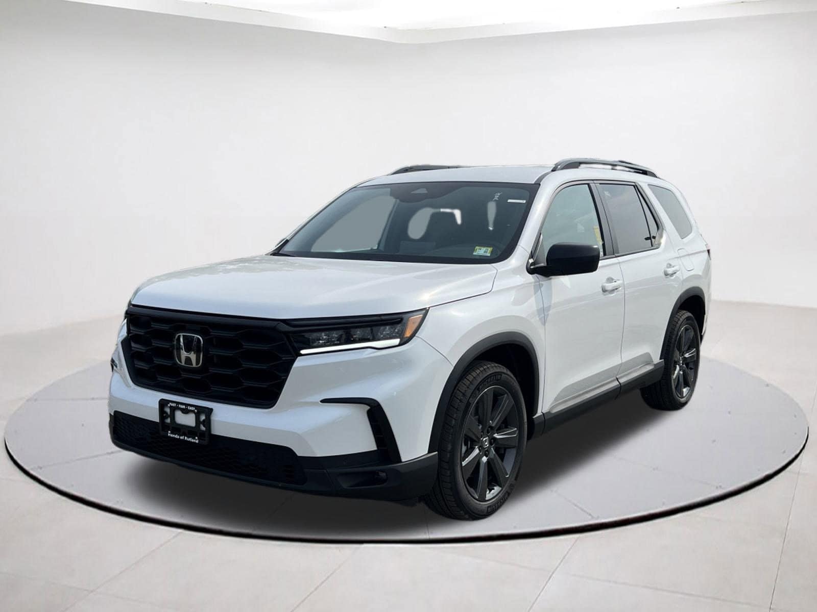 2025 Honda Pilot Sport's photo