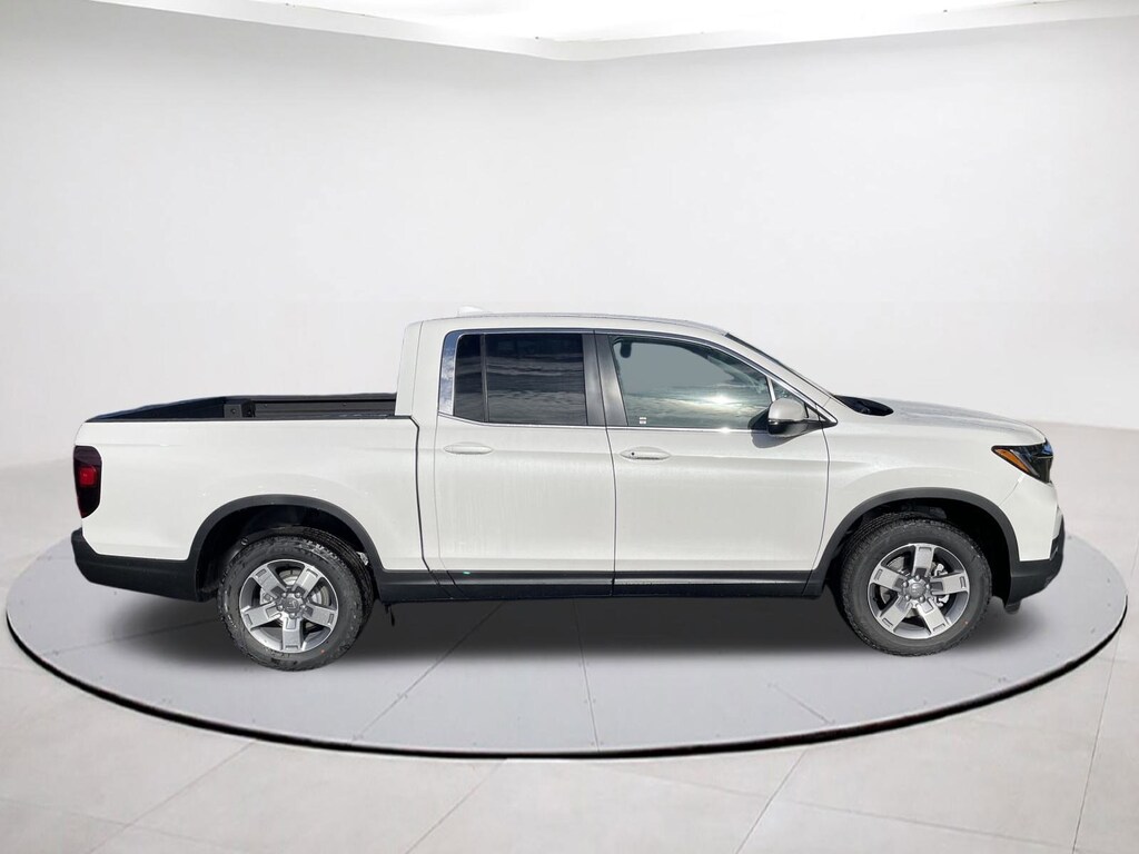 New 2026 Honda Ridgeline RTL Truck Crew Cab
