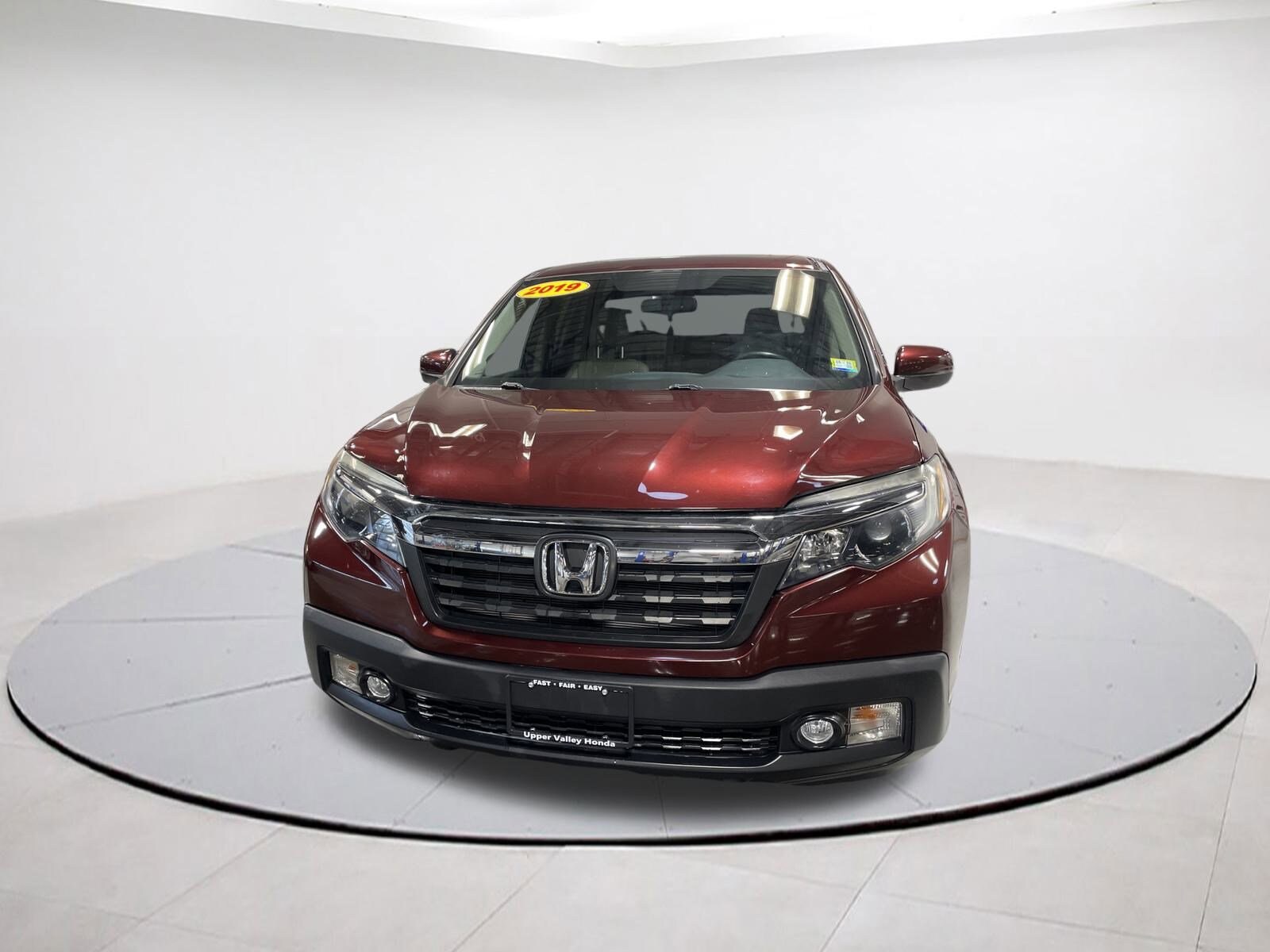 2019 Honda Ridgeline RTL-T photo 2