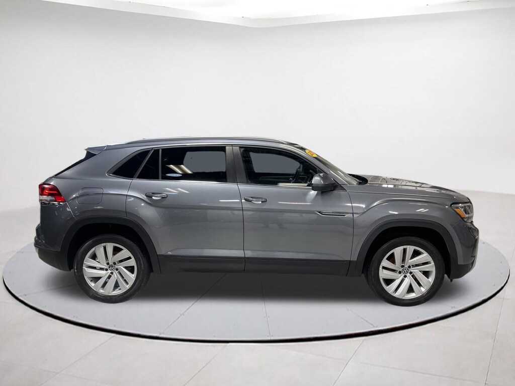 Used 2021 Volkswagen Atlas Cross Sport 2.0T SE w/Technology 4MOTION SUV