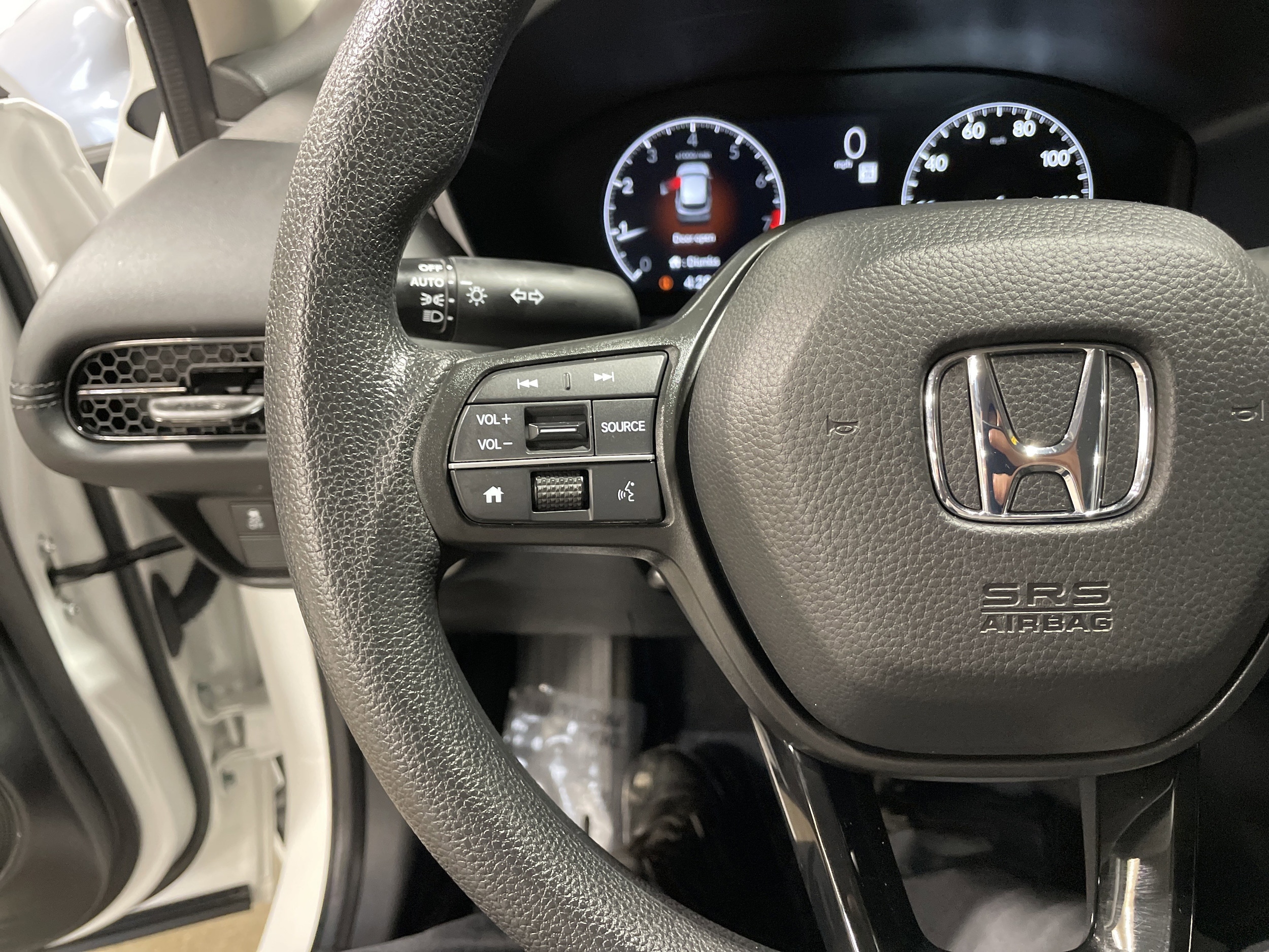 2023 Honda HR-V LX - Photo 27