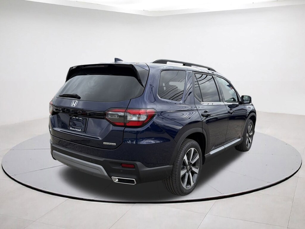 New 2025 Honda Pilot Touring SUV