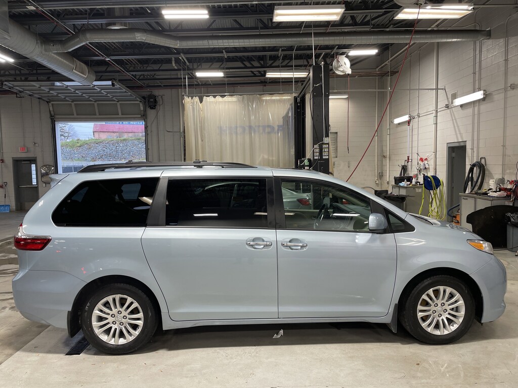 Used 2017 Toyota Sienna L 7 Passenger Van