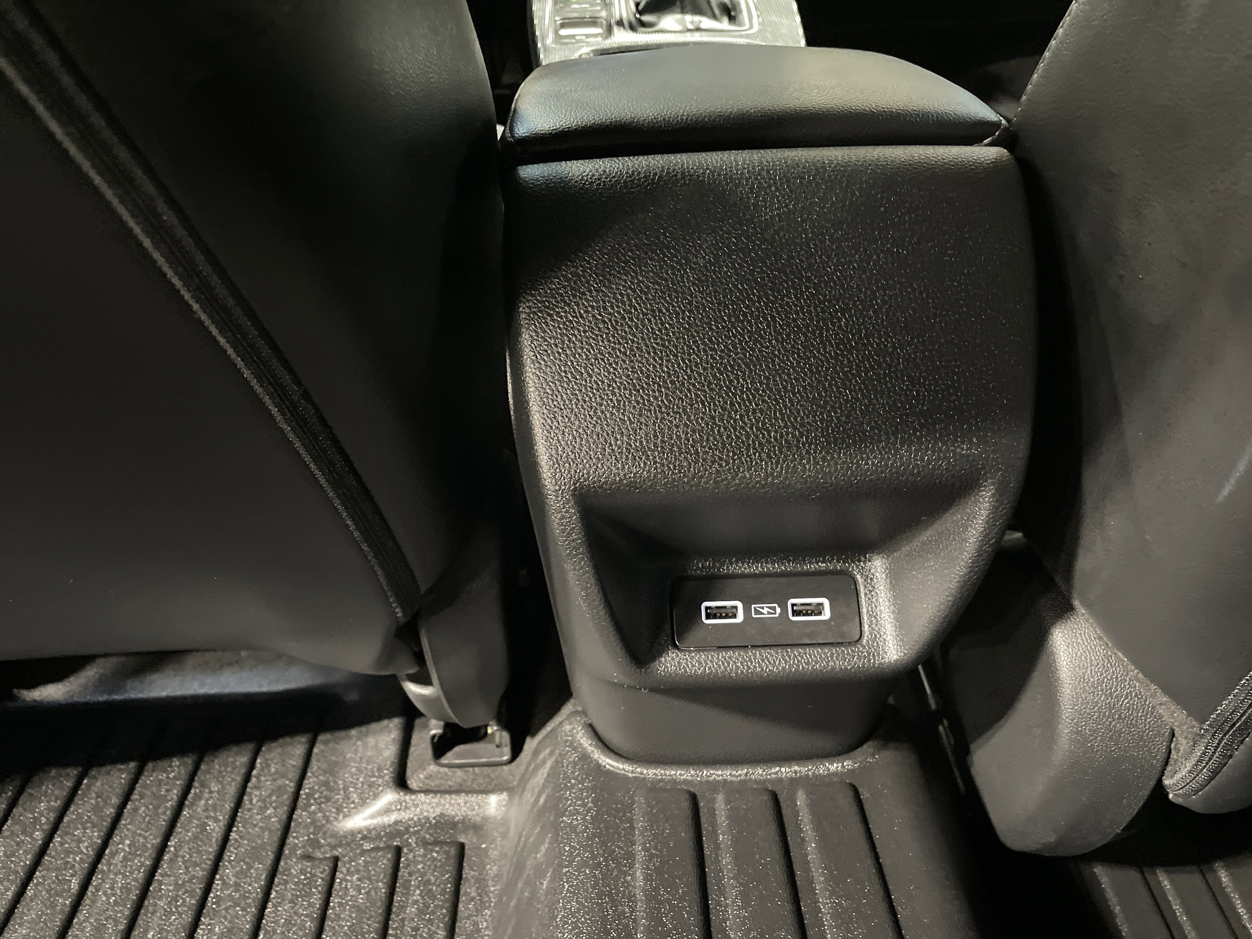 2023 Honda Civic Hatchback Sport Touring - Photo 40