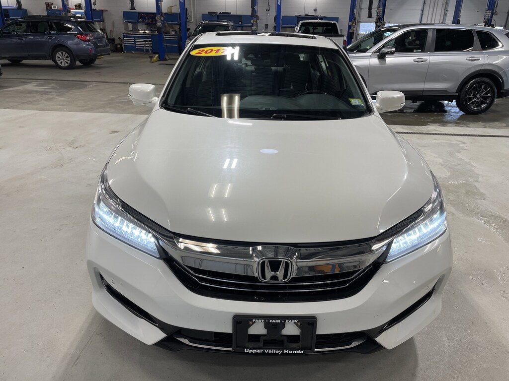 Used 2017 Honda Accord Hybrid Touring Sedan