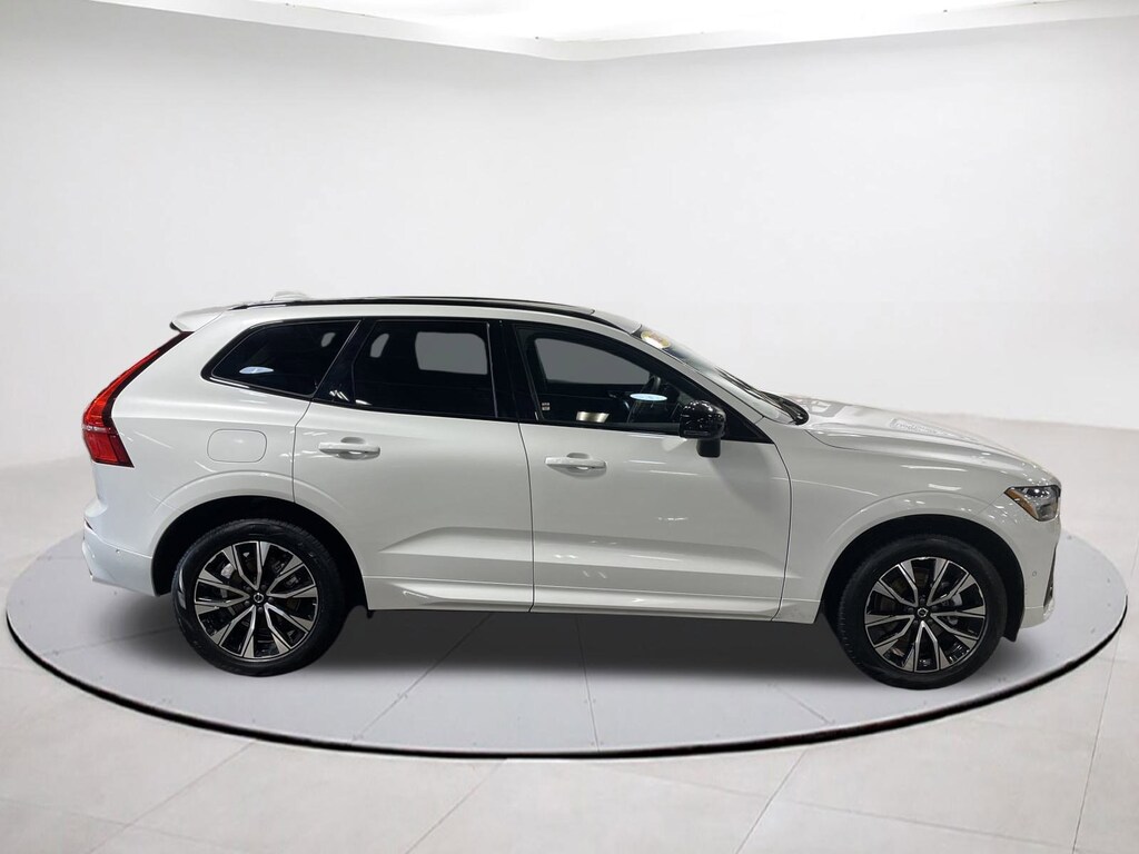 Used 2025 Volvo XC60 B5 Plus SUV