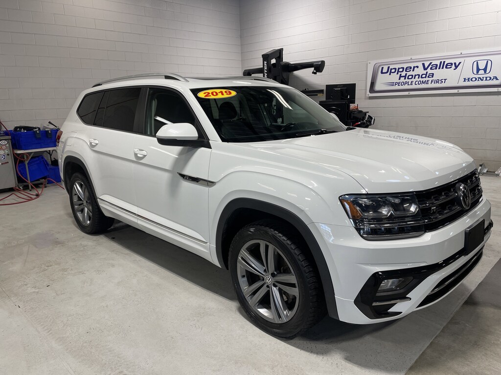Used 2019 Volkswagen Atlas 3.6L V6 SE w/Technology R-Line 4MOTION SUV