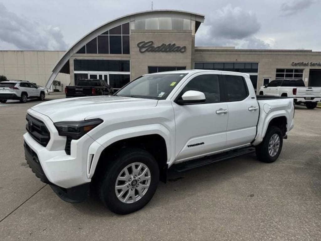 Used 2024 Toyota Tacoma SR5 Truck Double Cab