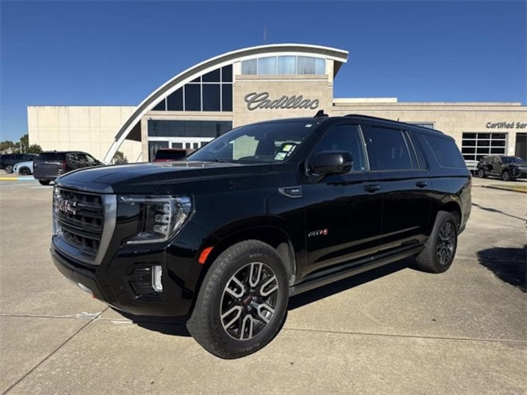 Used 2021 GMC Yukon XL AT4 SUV
