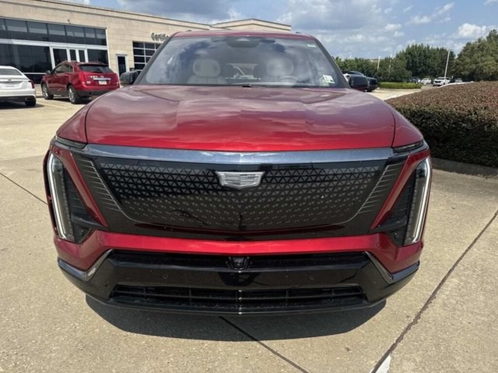 Used 2026 CADILLAC VISTIQ Sport SUV