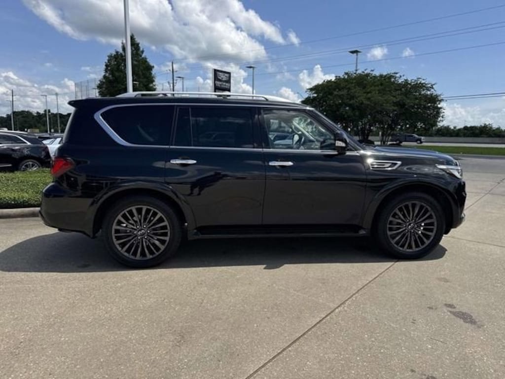 Used 2023 INFINITI QX80 PREMIUM SELECT SUV