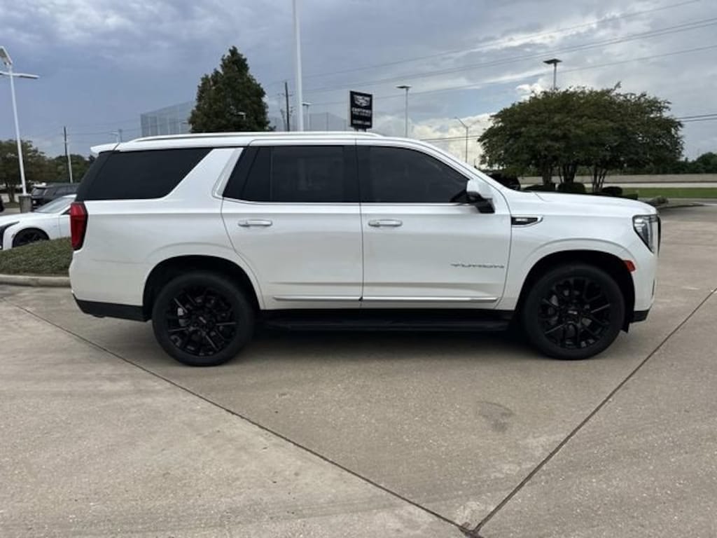 Used 2022 GMC Yukon SLT SUV