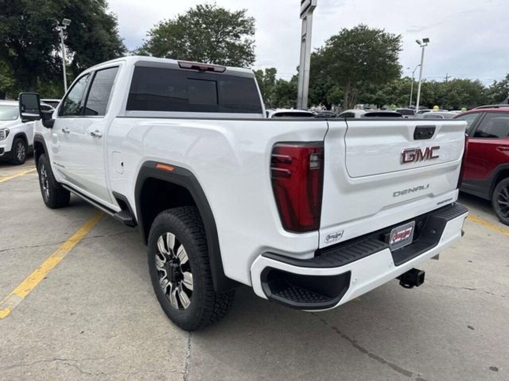 New 2026 GMC Sierra 2500 HD Denali Truck Crew Cab