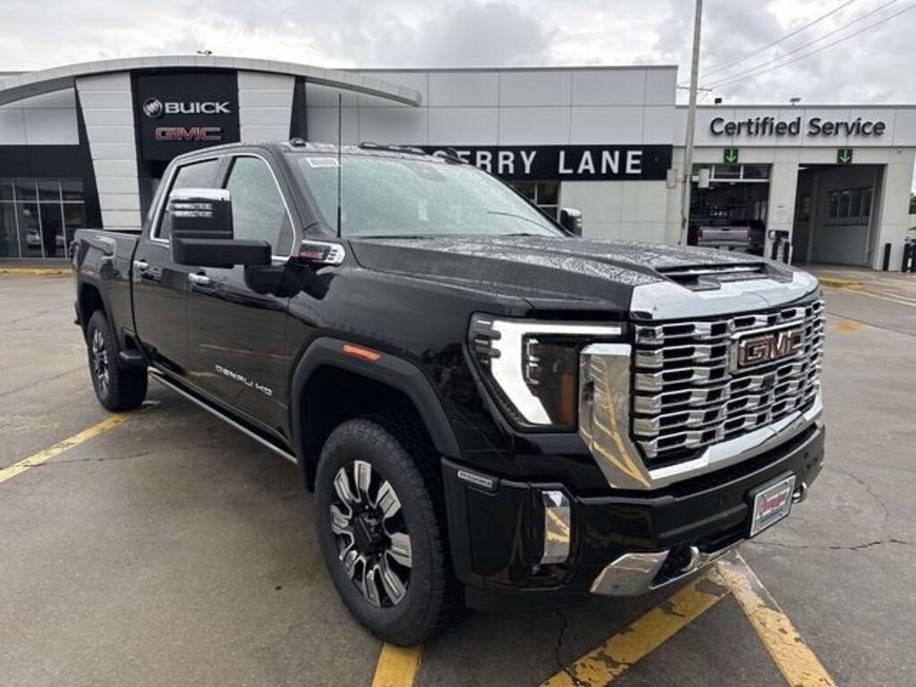 New 2026 GMC Sierra 2500 HD Denali Truck Crew Cab