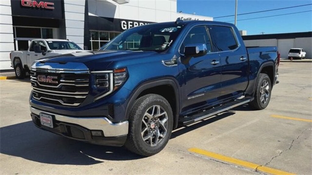 Used 2023 GMC Sierra 1500 SLT Truck Crew Cab