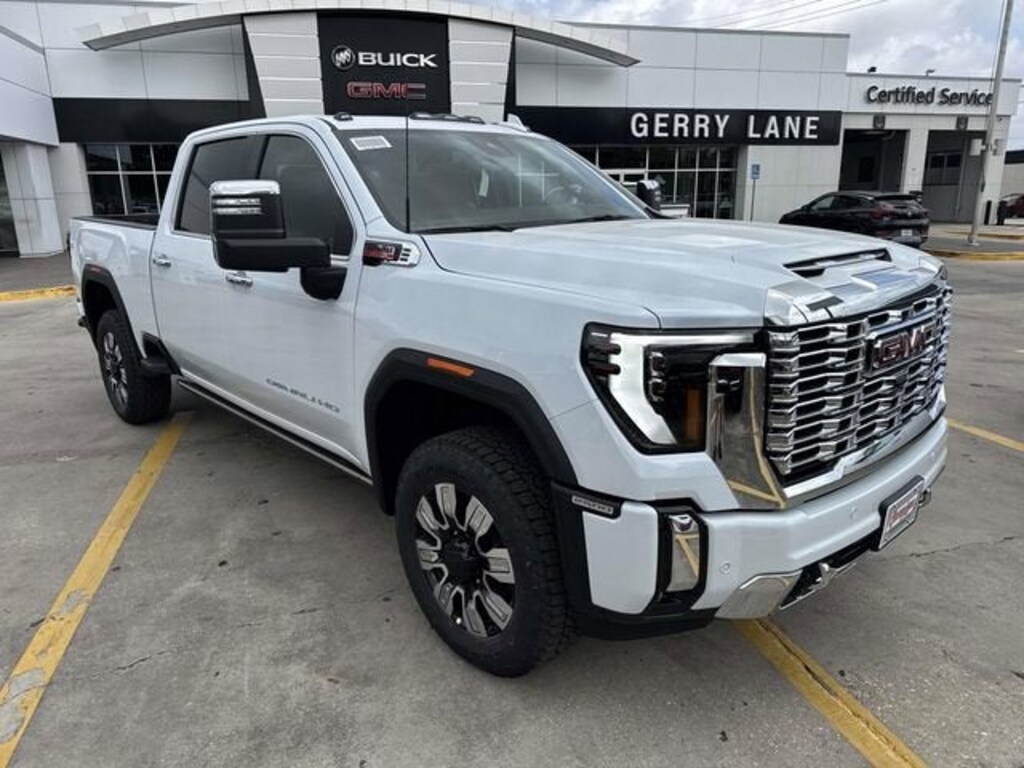 New 2026 GMC Sierra 2500 HD Denali Truck Crew Cab