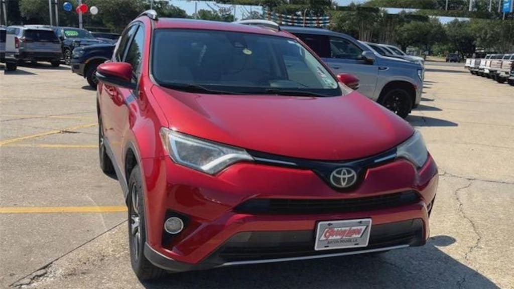Used 2017 Toyota RAV4 XLE SUV